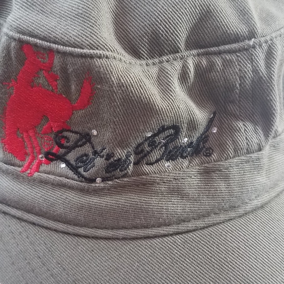 Women Cap - Picture 4 of 9